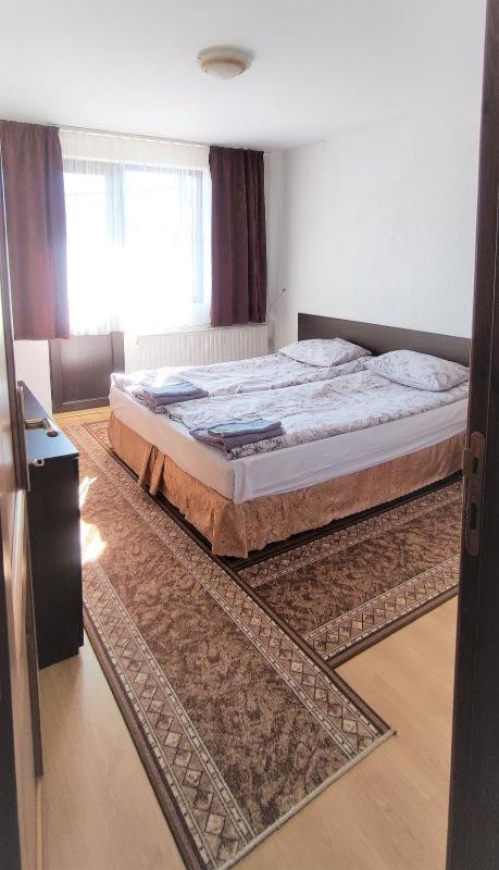 Djolevi Guesthouse Добринище Екстериор снимка
